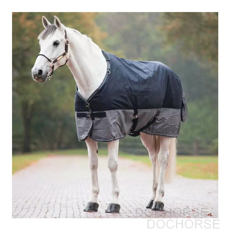 Equithème Turnout Rug 600D Lite