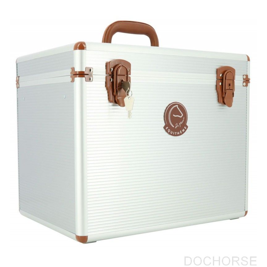Je t'aime EQUITHÈME Grooming box silver front