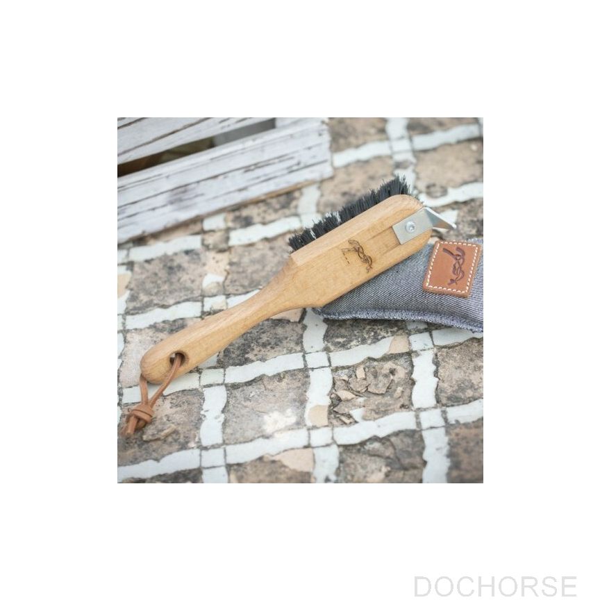 Penelope Hoof Pick-Brush